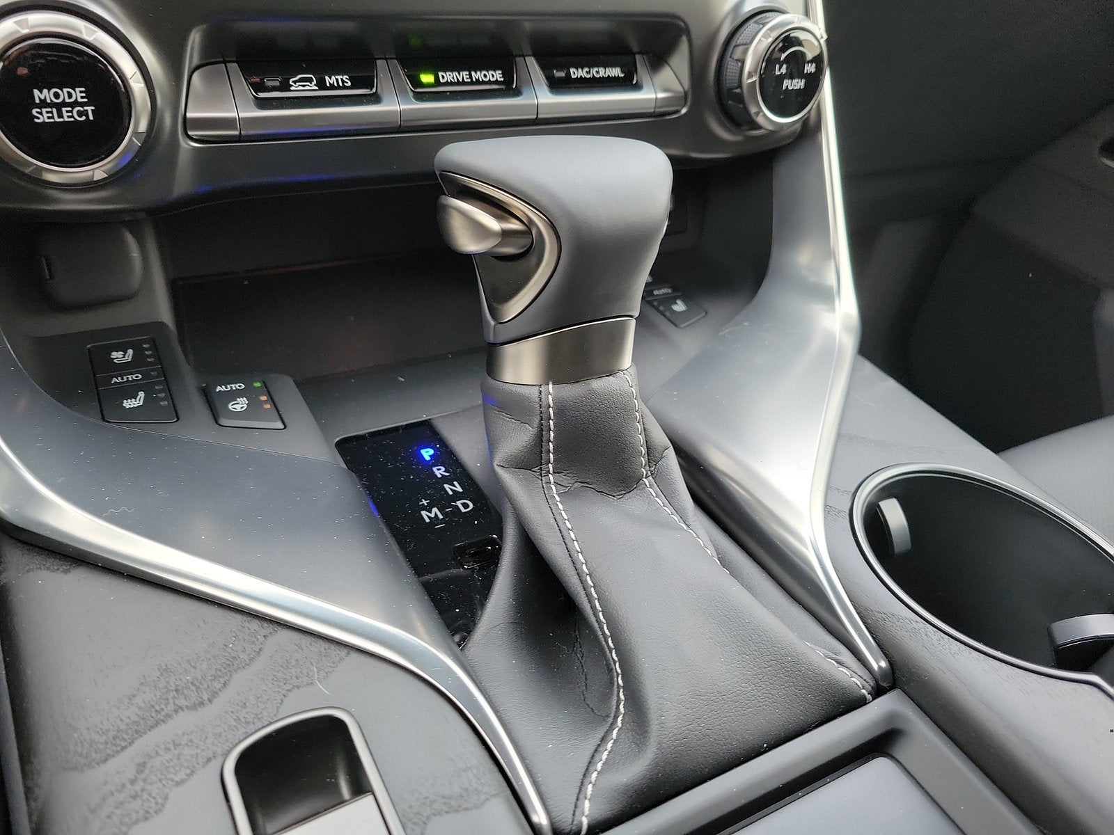 2022 Lexus LX LX 600 Luxury