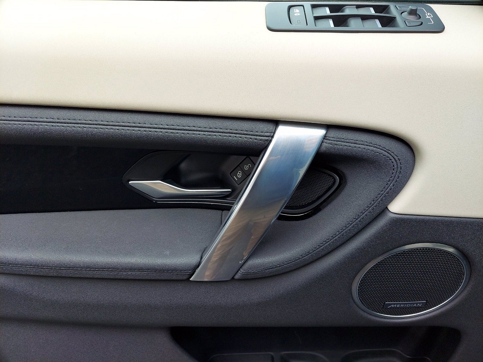 2020 Land Rover Discovery Sport S