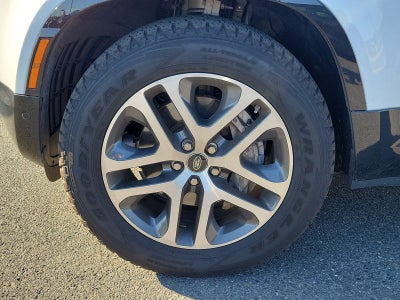 2021 Land Rover Defender X-Dynamic SE