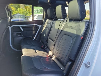 2021 Land Rover Defender X-Dynamic SE