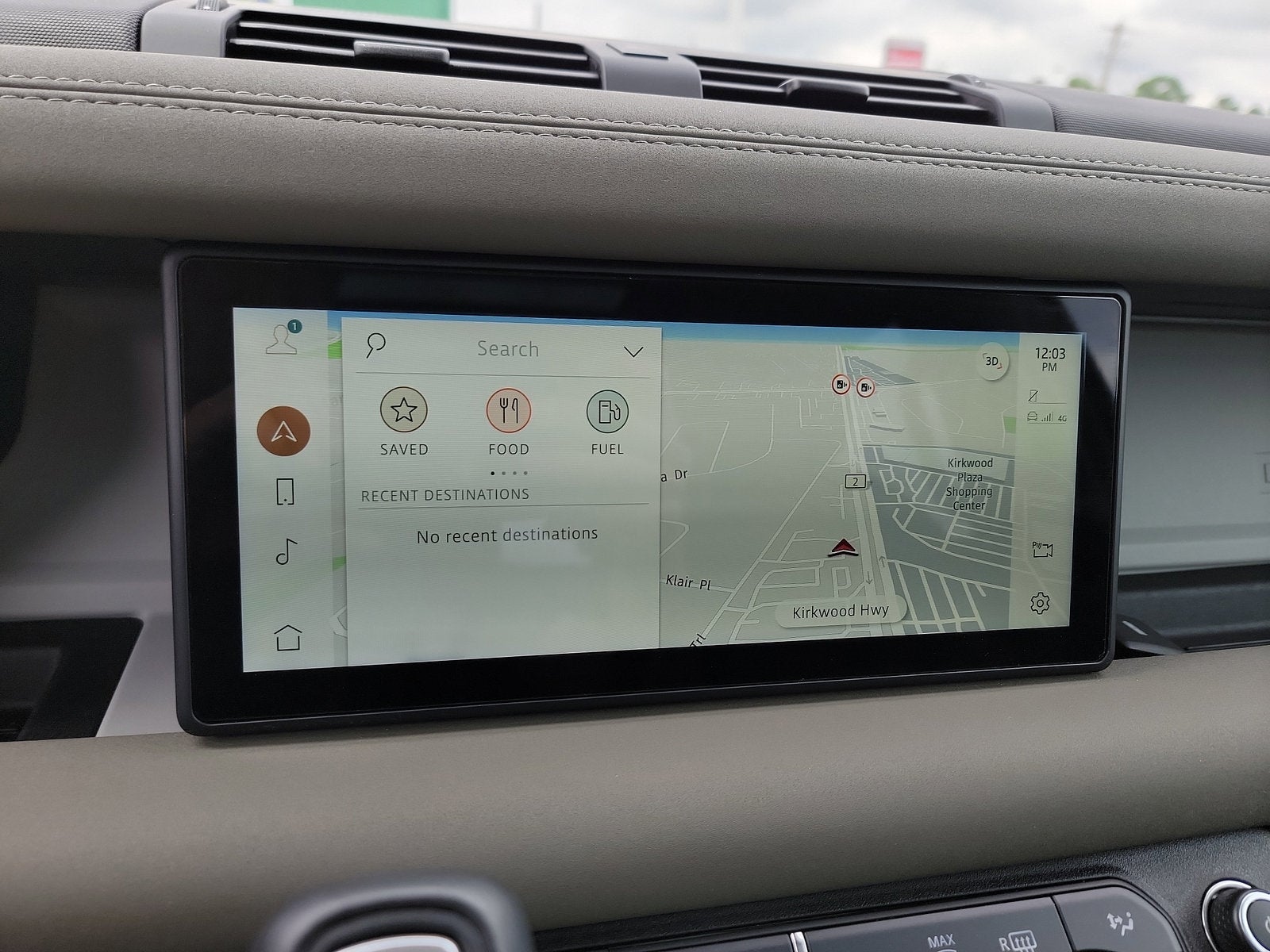 2020 Land Rover Defender SE