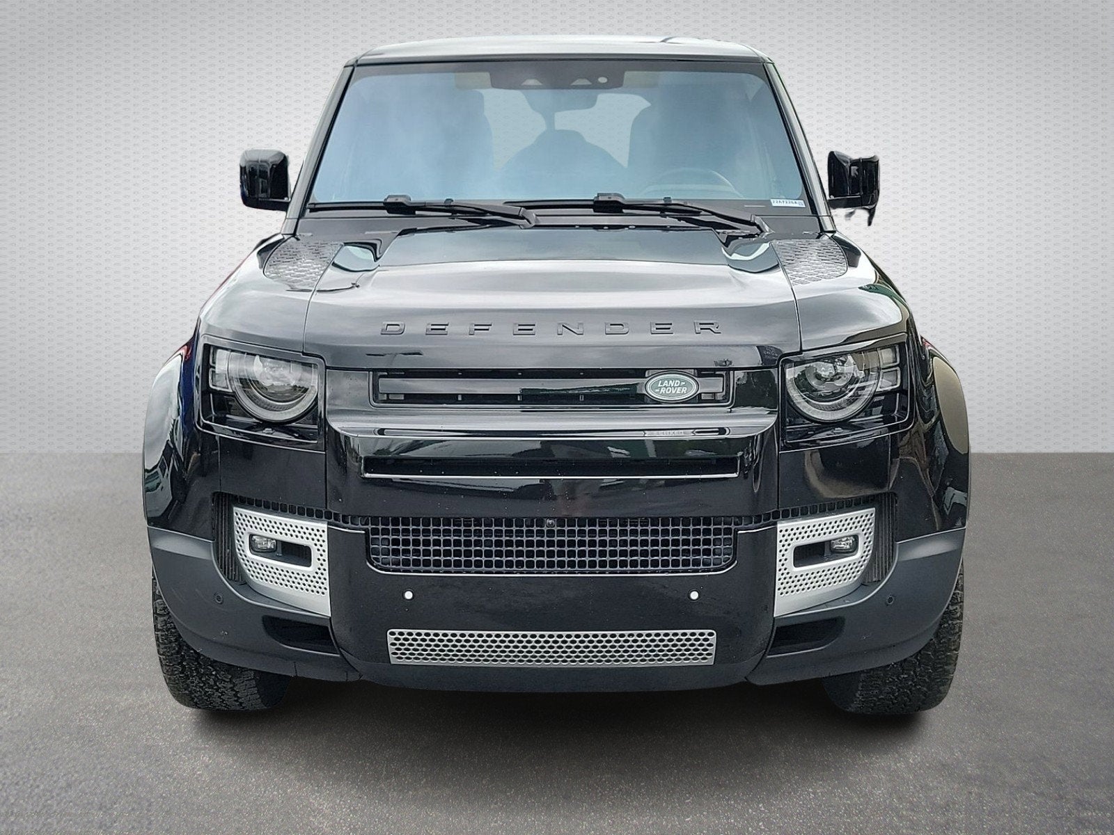 2020 Land Rover Defender SE