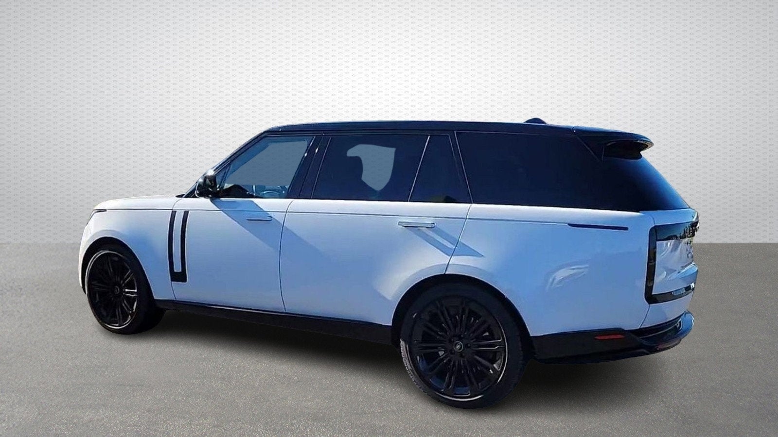 2022 Land Rover Range Rover SE