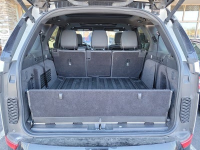 2020 Land Rover Discovery Landmark Edition