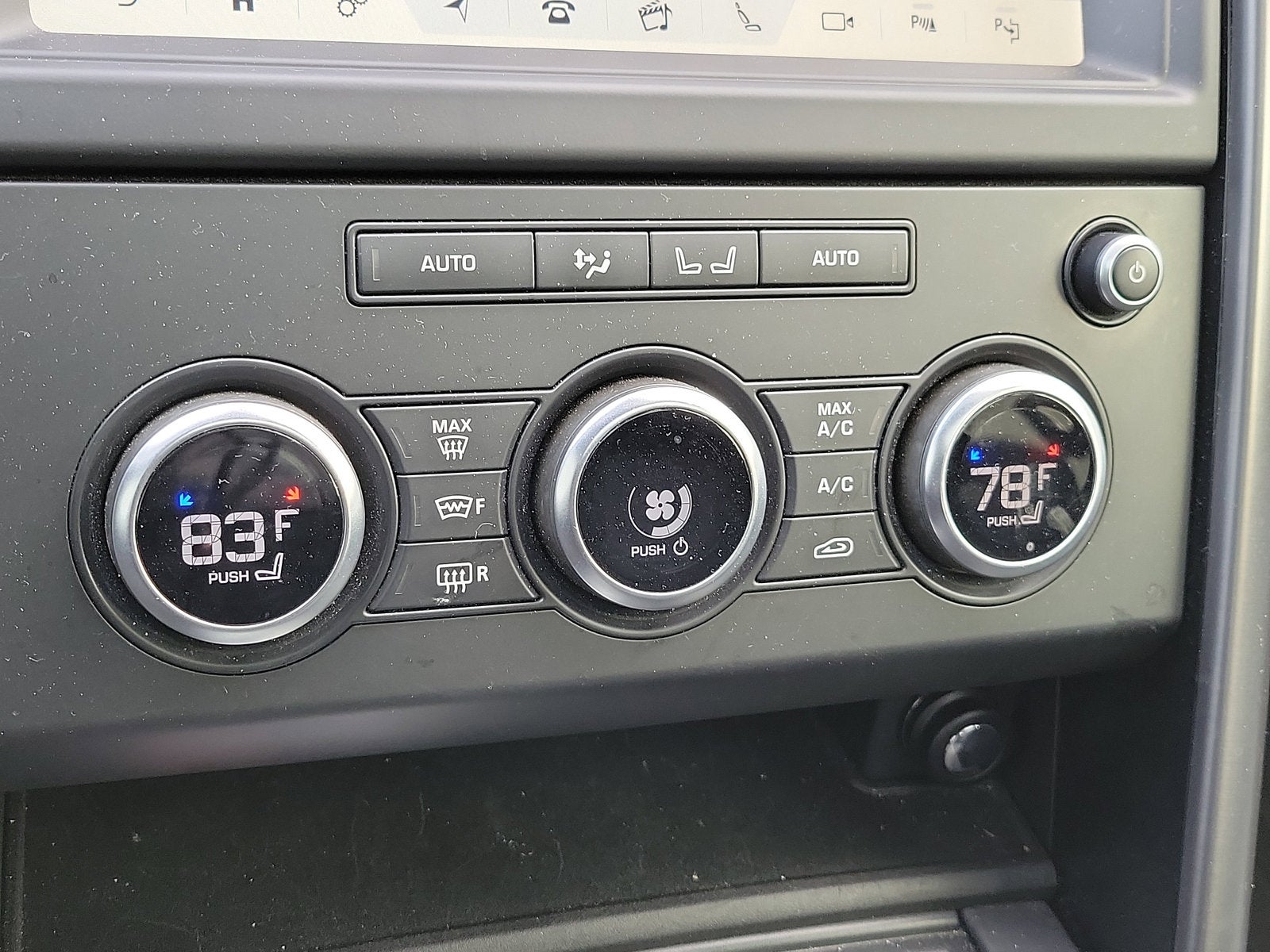 2020 Land Rover Discovery Landmark Edition