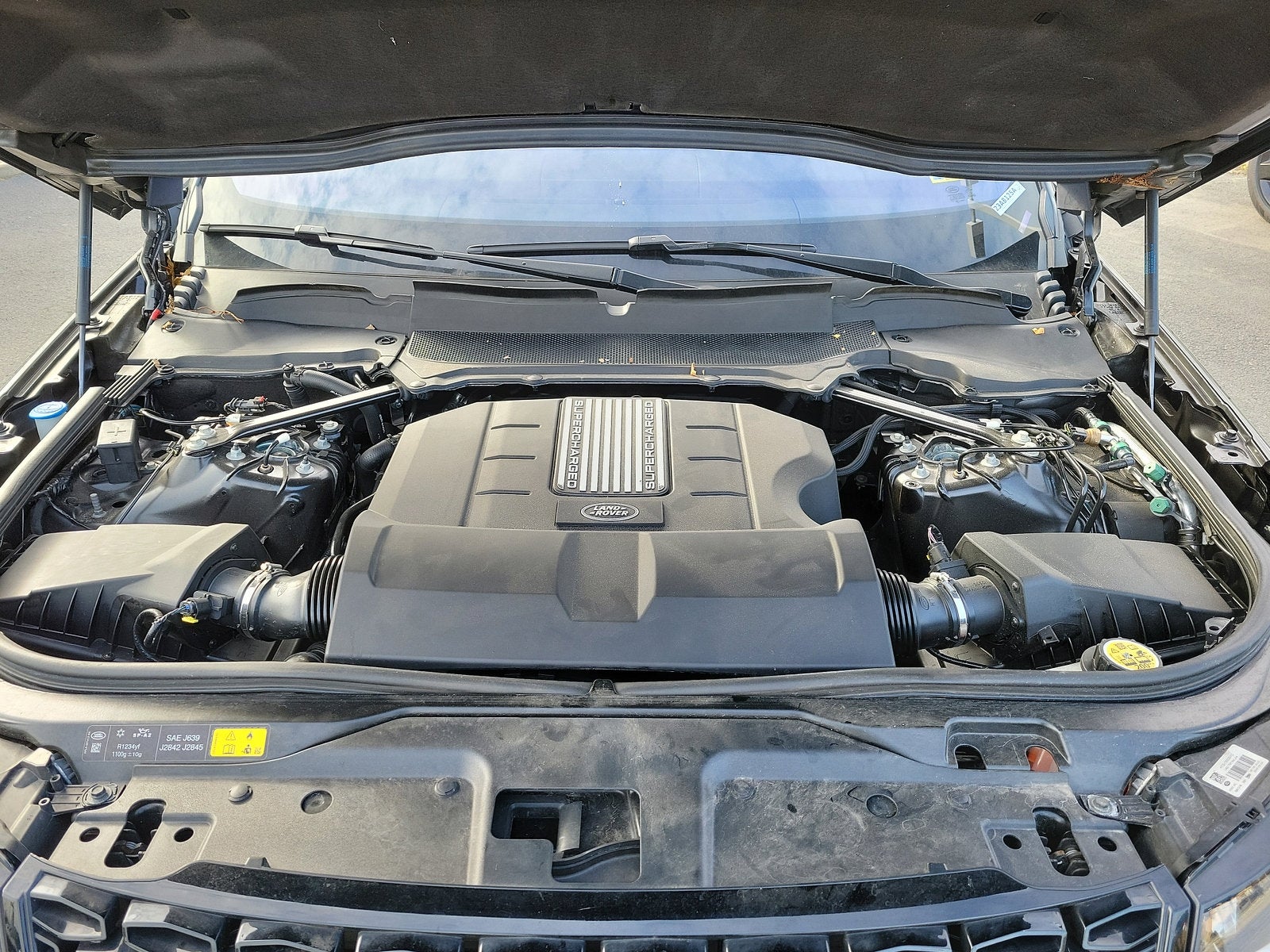 2020 Land Rover Discovery Landmark Edition