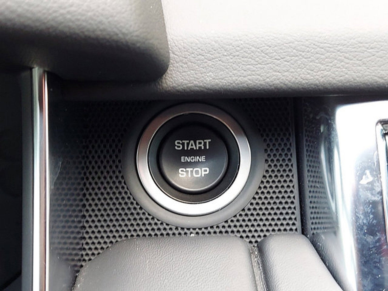 2021 Land Rover Range Rover Sport HST