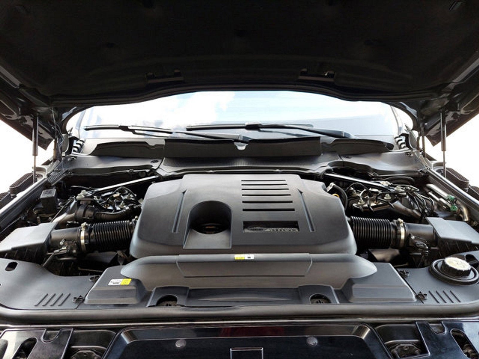 2021 Land Rover Range Rover Sport HST