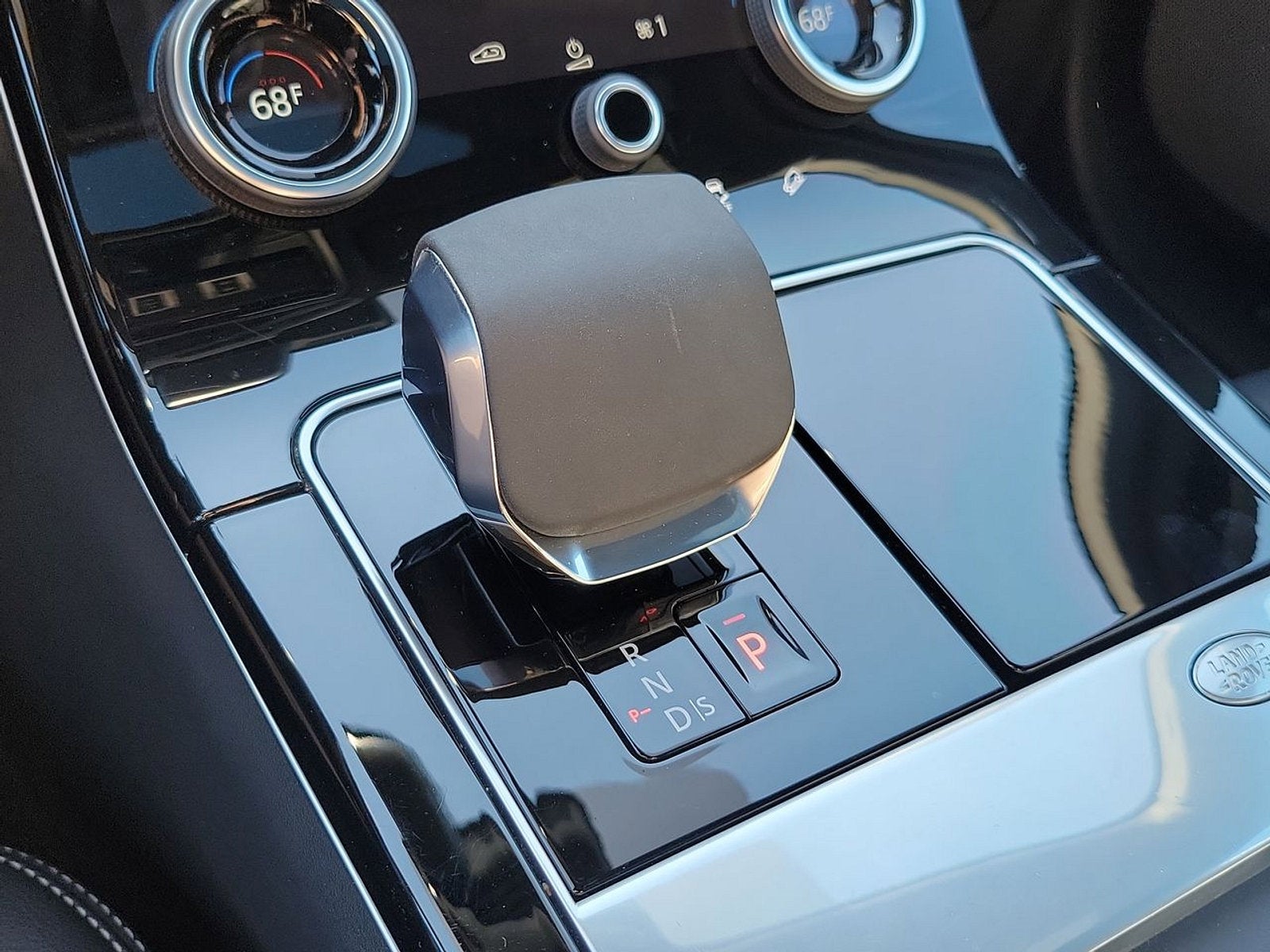 2021 Land Rover Range Rover Velar R-Dynamic S