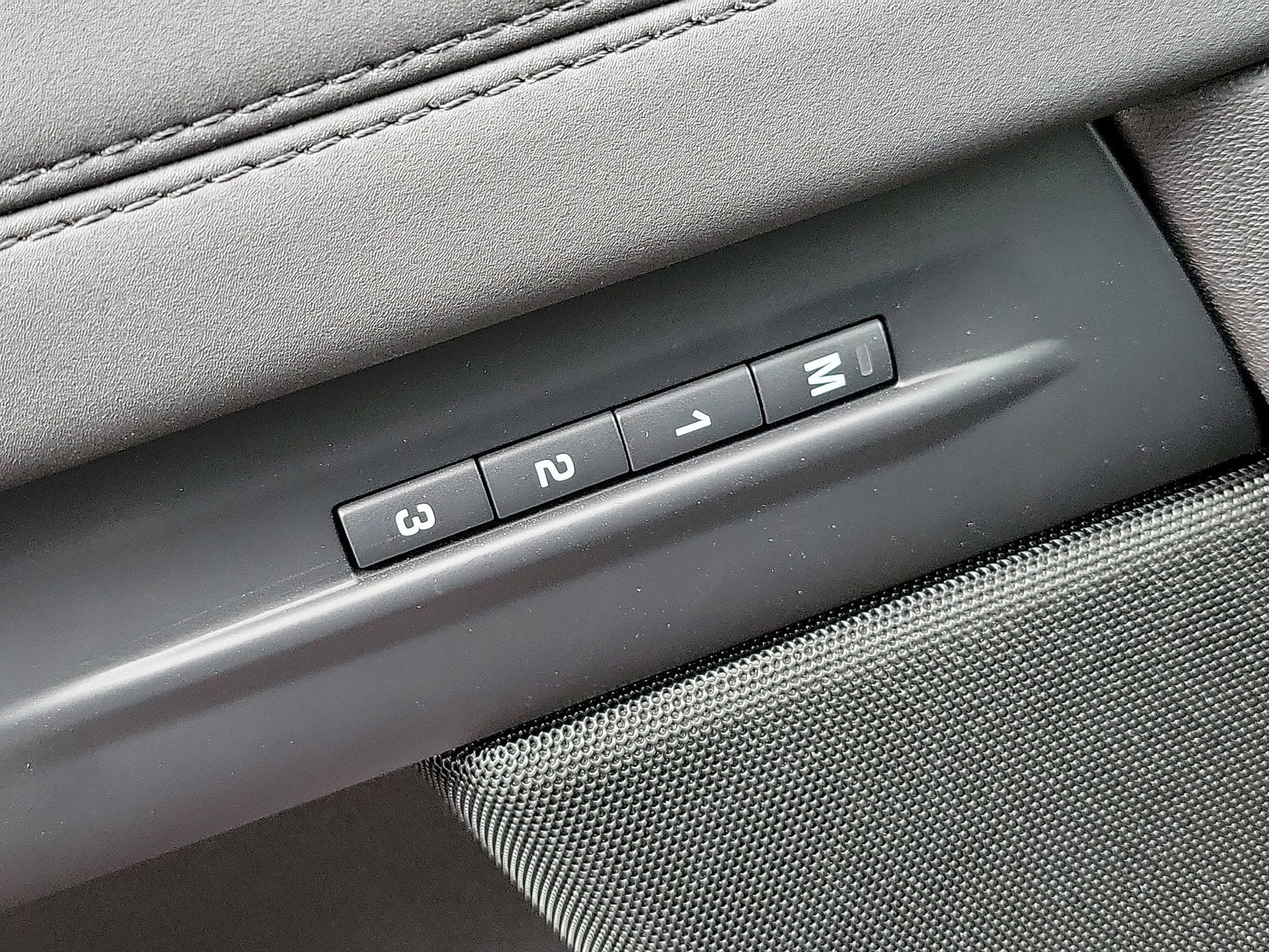 2022 Land Rover Range Rover Evoque SE