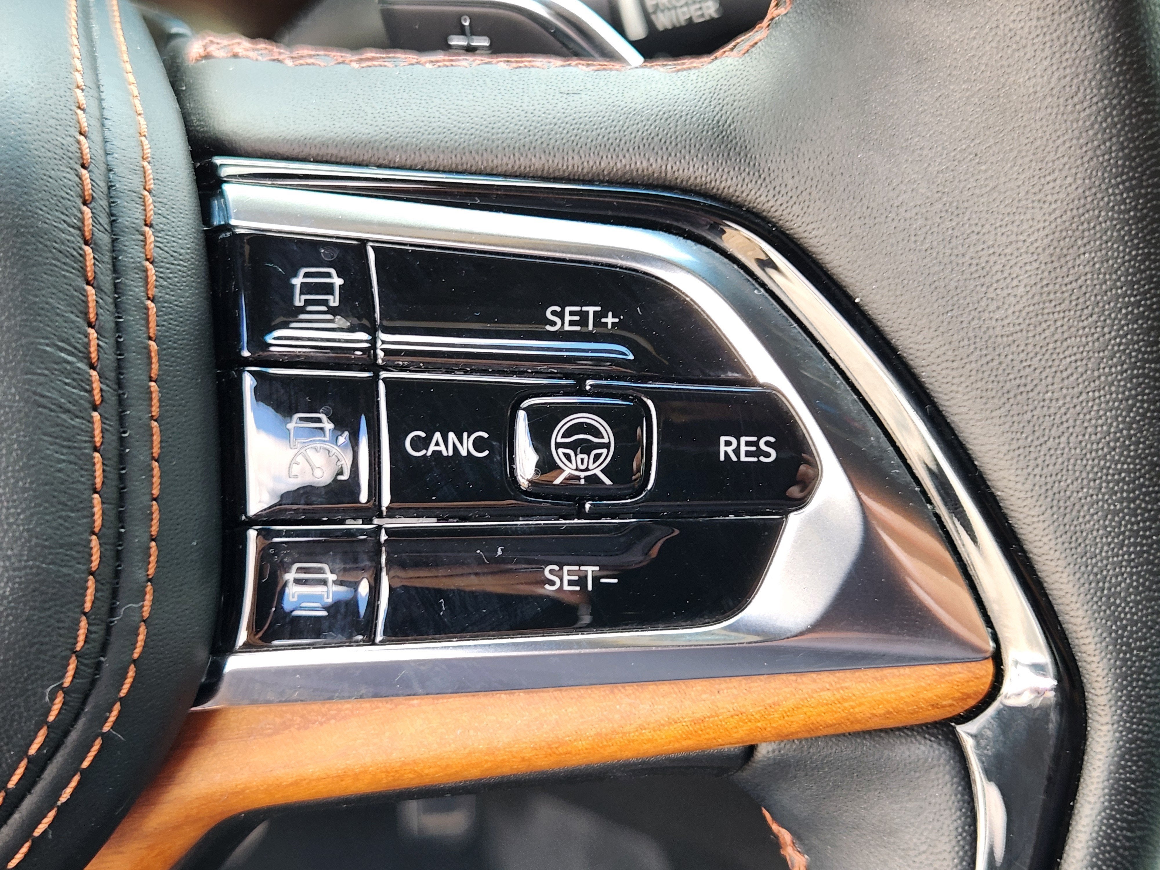 2024 Jeep Grand Cherokee Summit Reserve