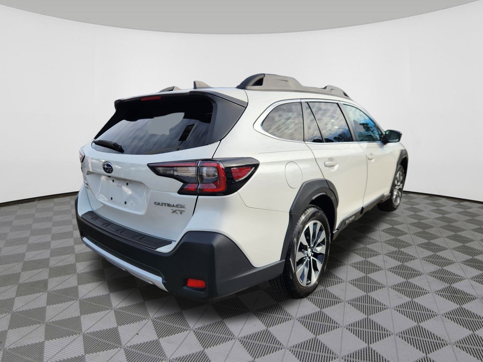 2024 Subaru Outback Limited XT