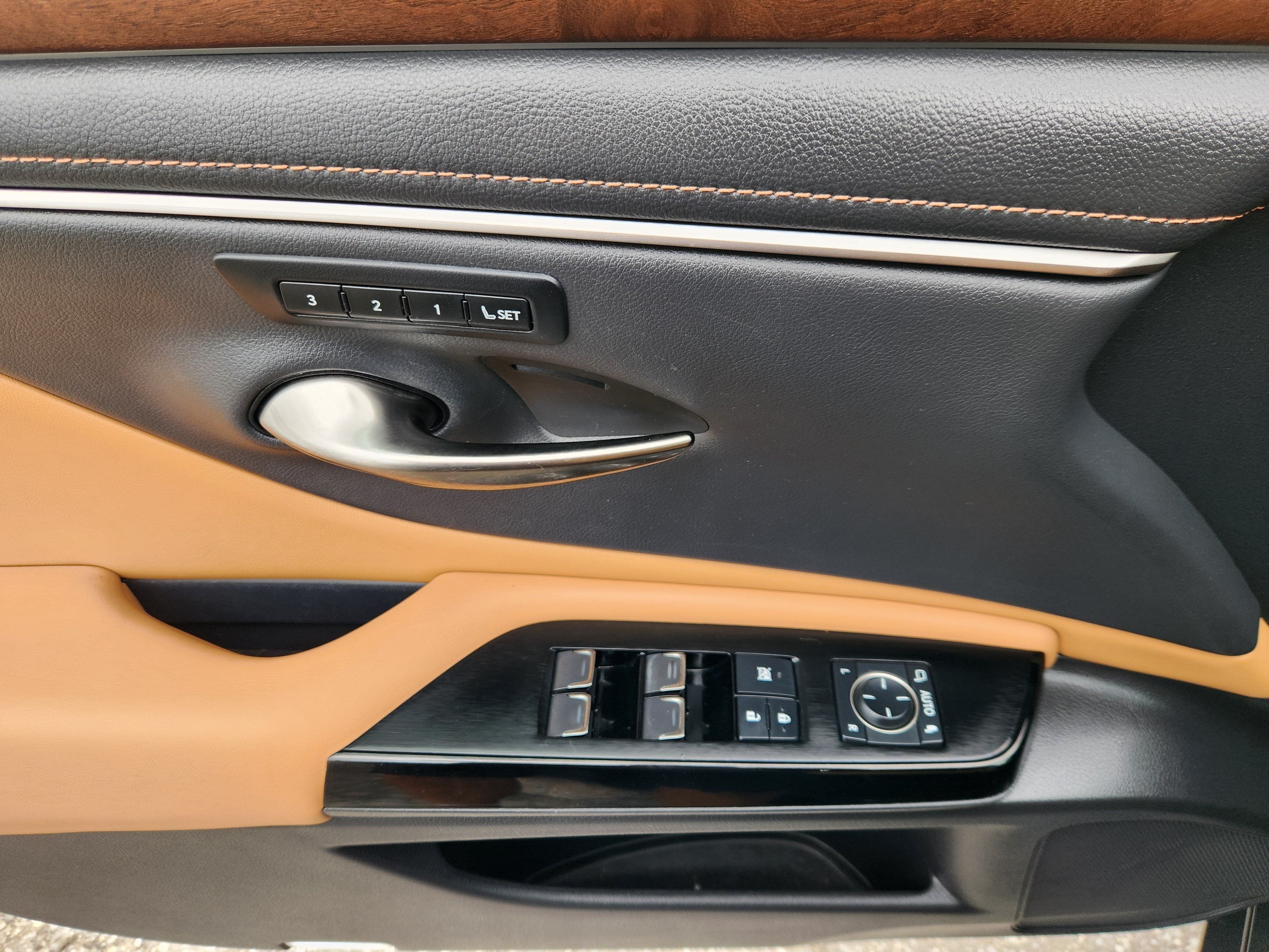 2024 Lexus ES 350