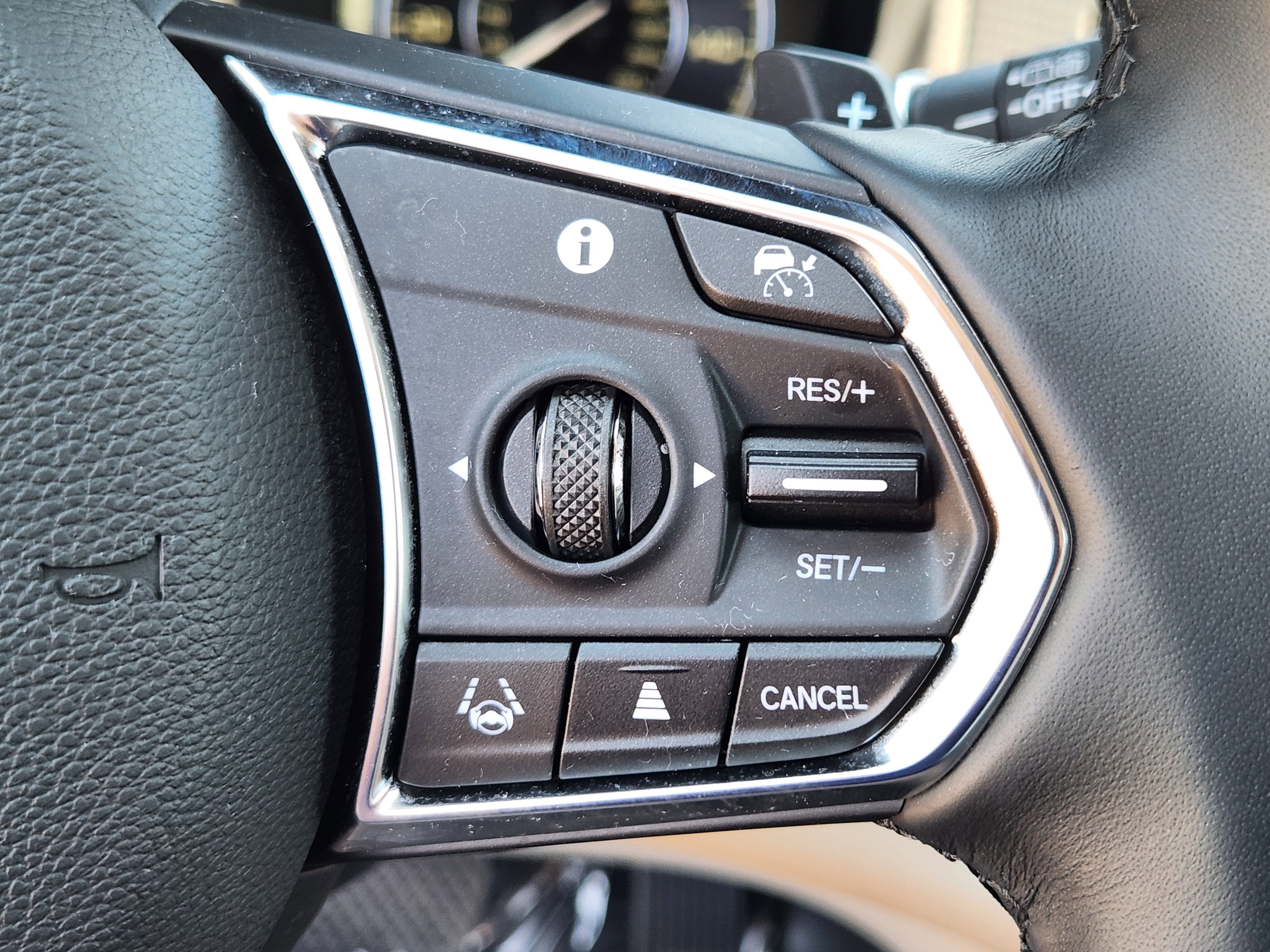2025 Acura RDX Technology Package