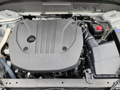 2025 Volvo XC60 B5 Ultra