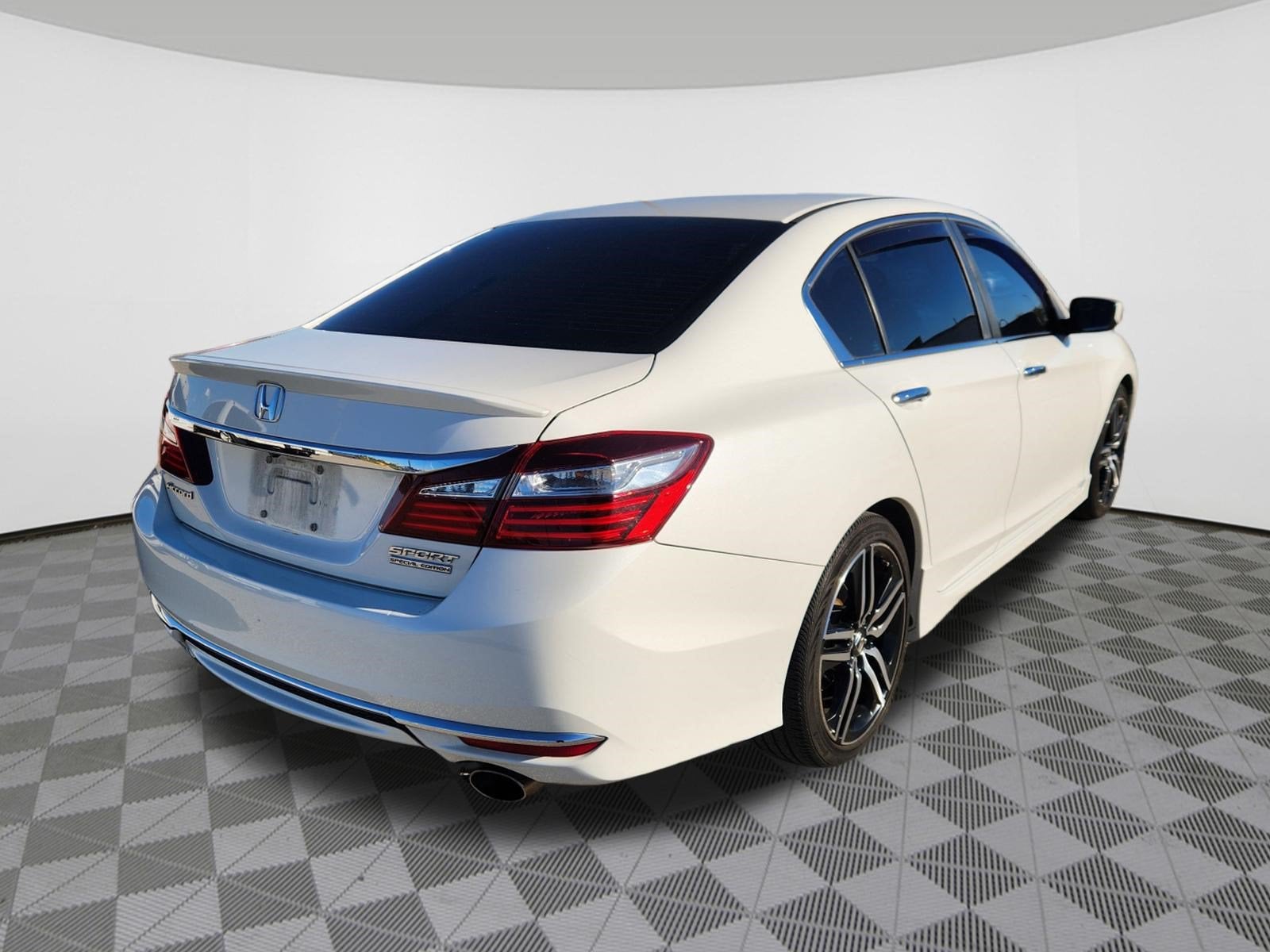2017 Honda Accord Sedan Sport SE