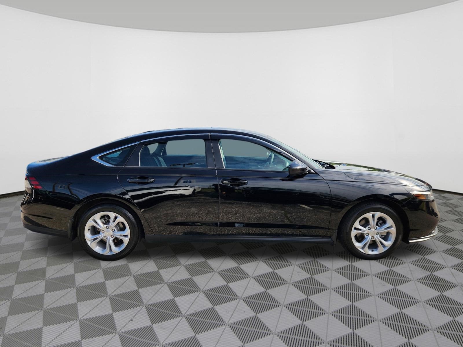 2025 Honda Accord Sedan LX
