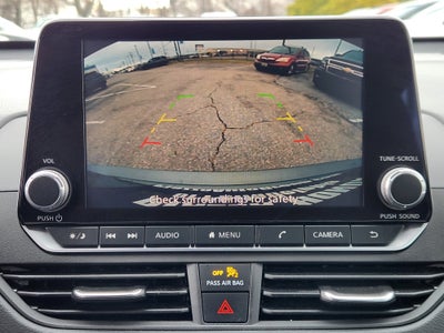 2022 Nissan Altima 2.5 SR