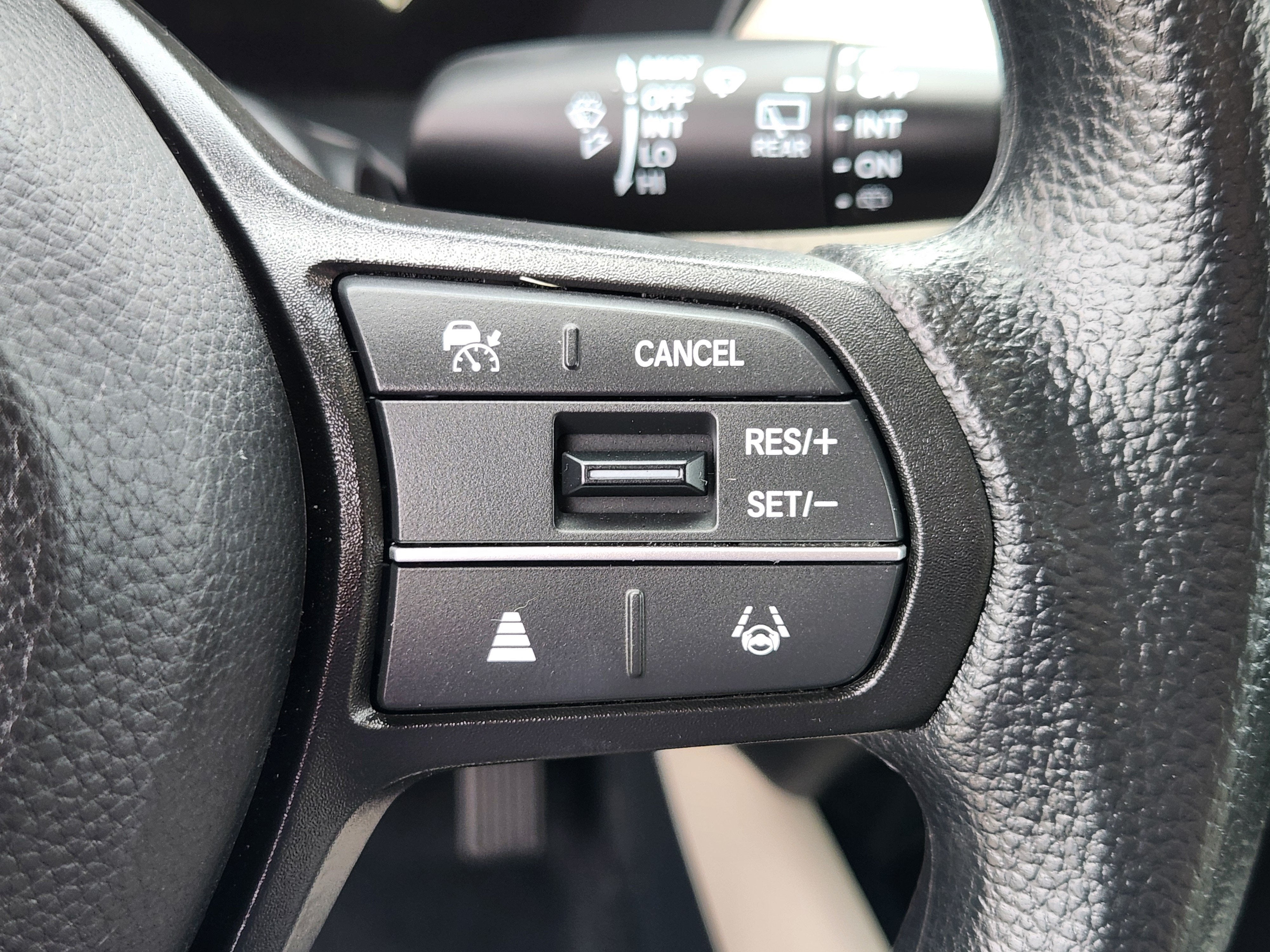 2024 Honda HR-V LX