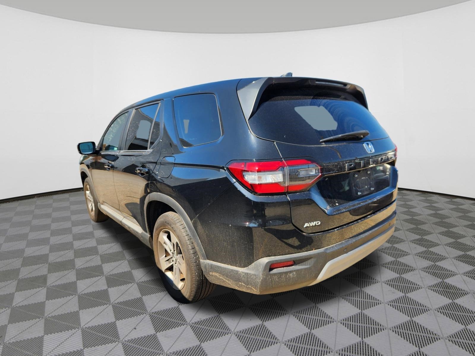 2023 Honda Pilot EX-L 8 Passenger