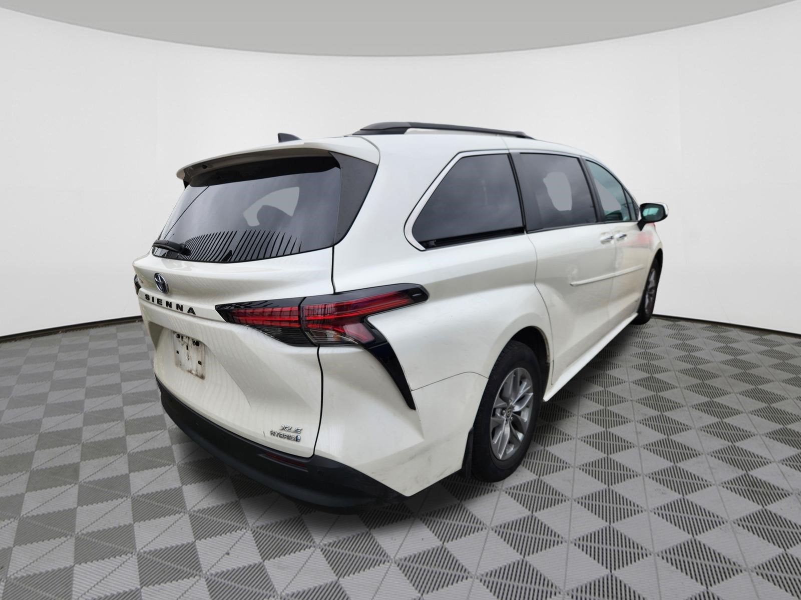 2021 Toyota Sienna XLE