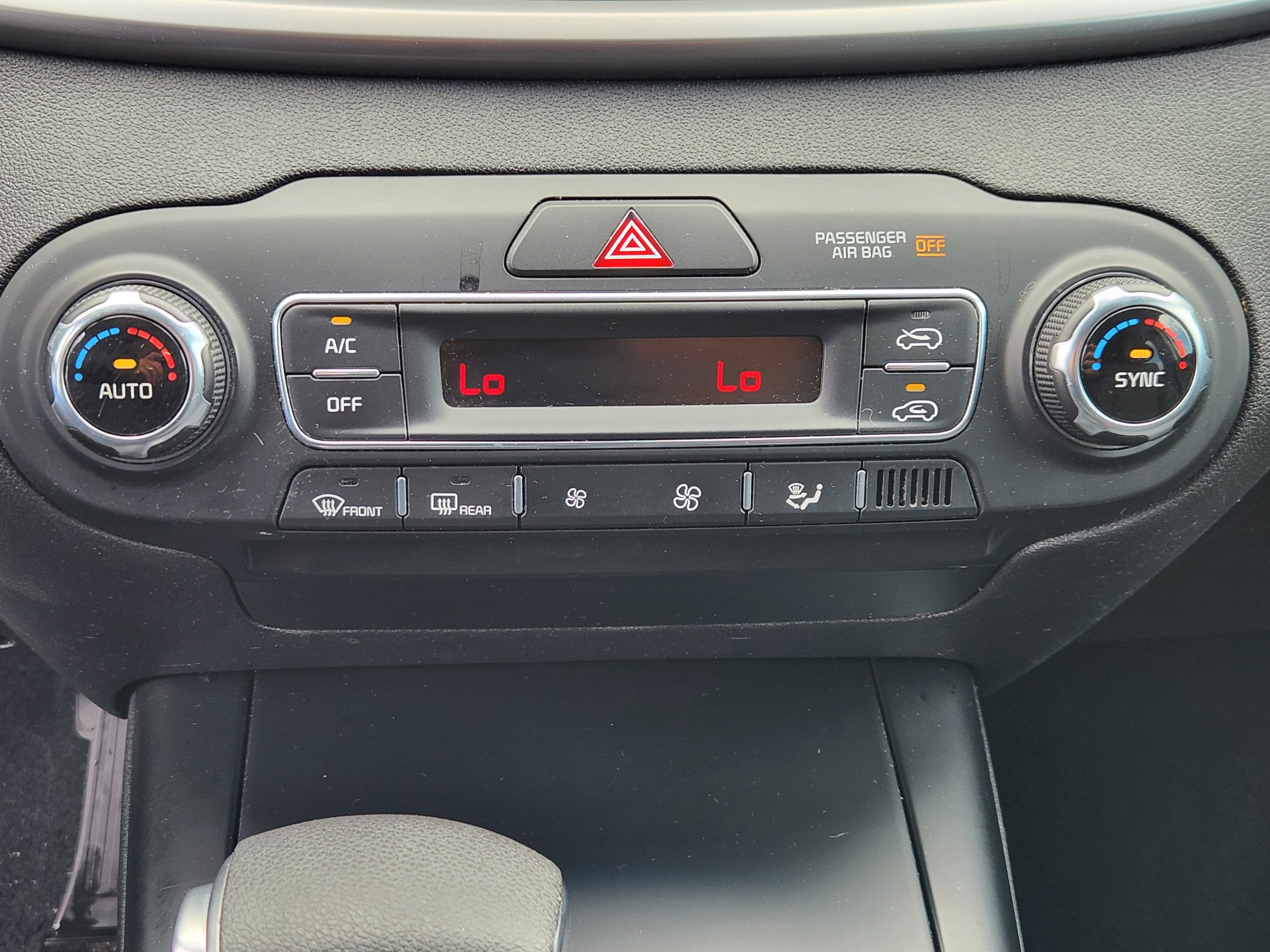 2019 Kia Sorento LX V6