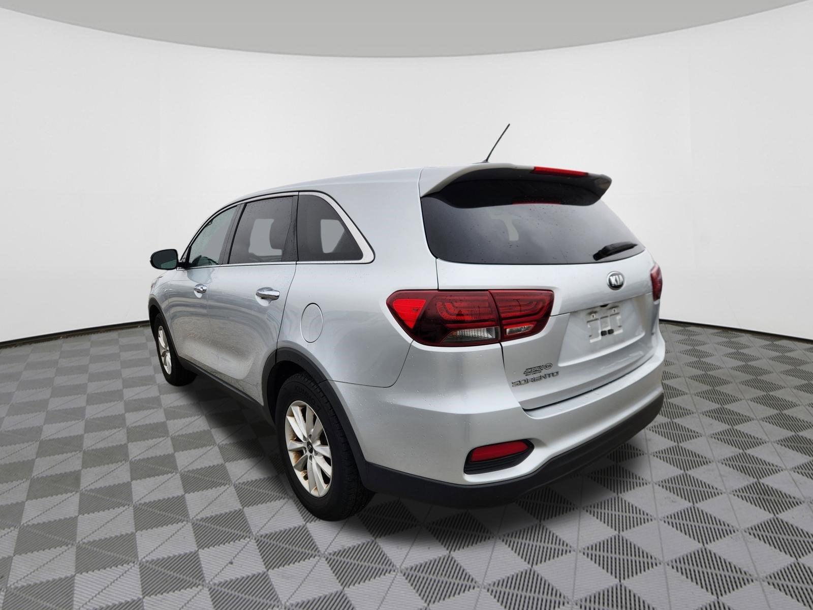 2019 Kia Sorento LX V6