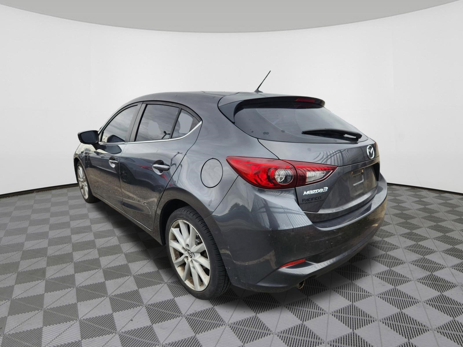 2017 Mazda Mazda3 5-Door Touring