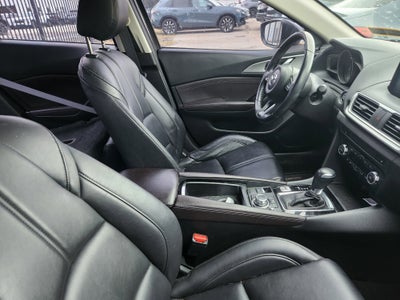 2017 Mazda Mazda3 5-Door Touring