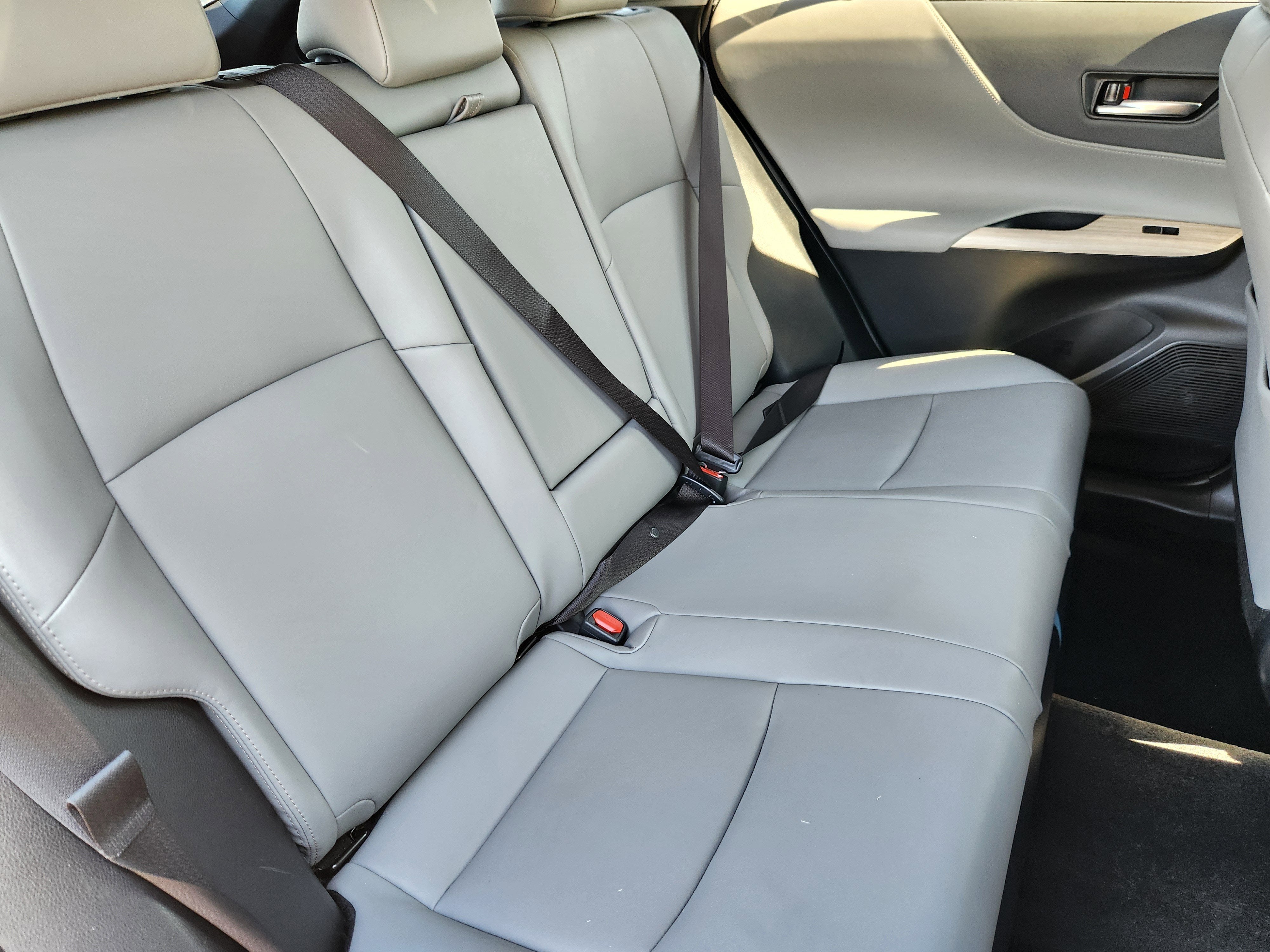 2022 Toyota Venza Base