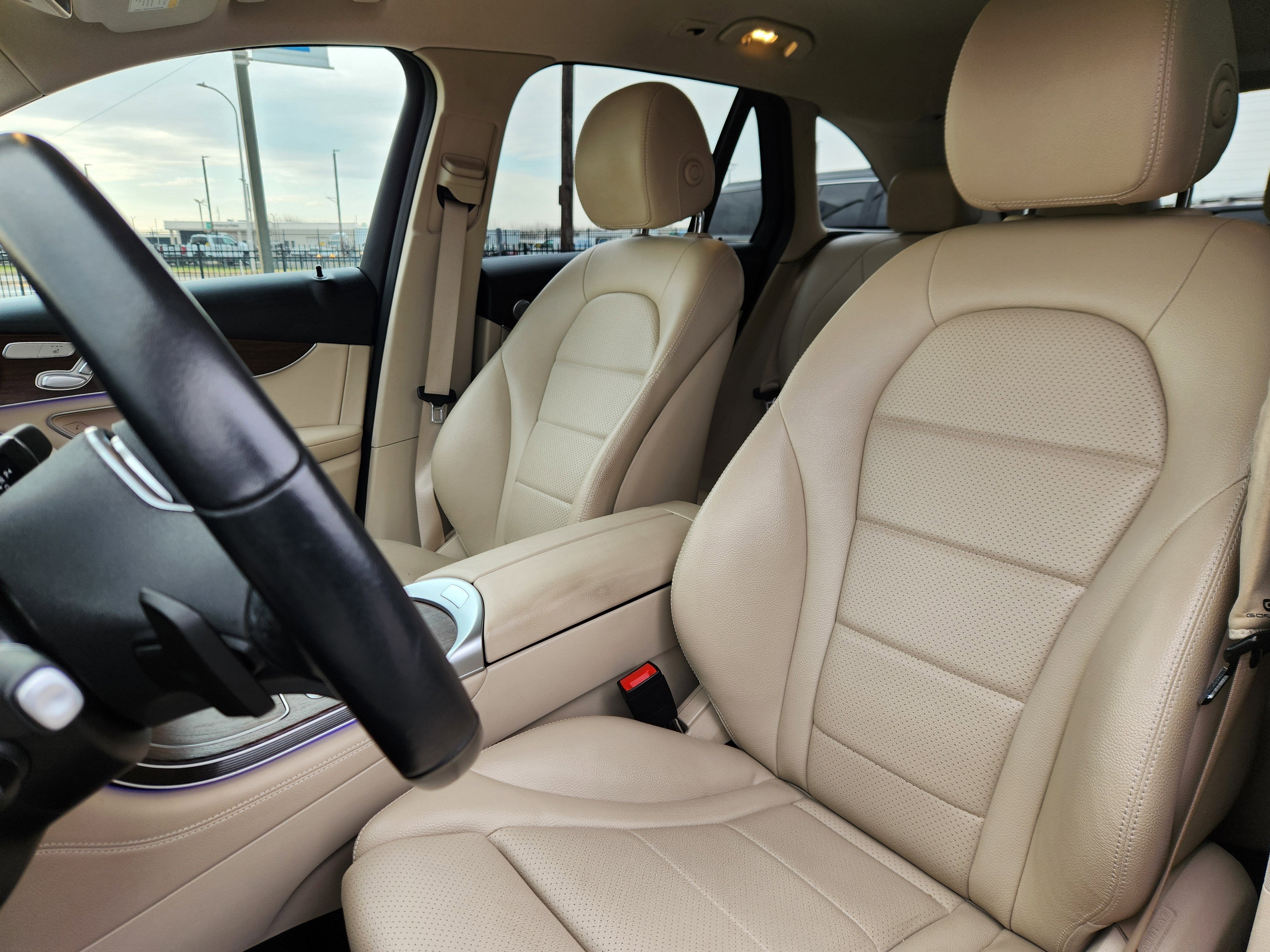 2020 Mercedes-Benz GLC GLC 300