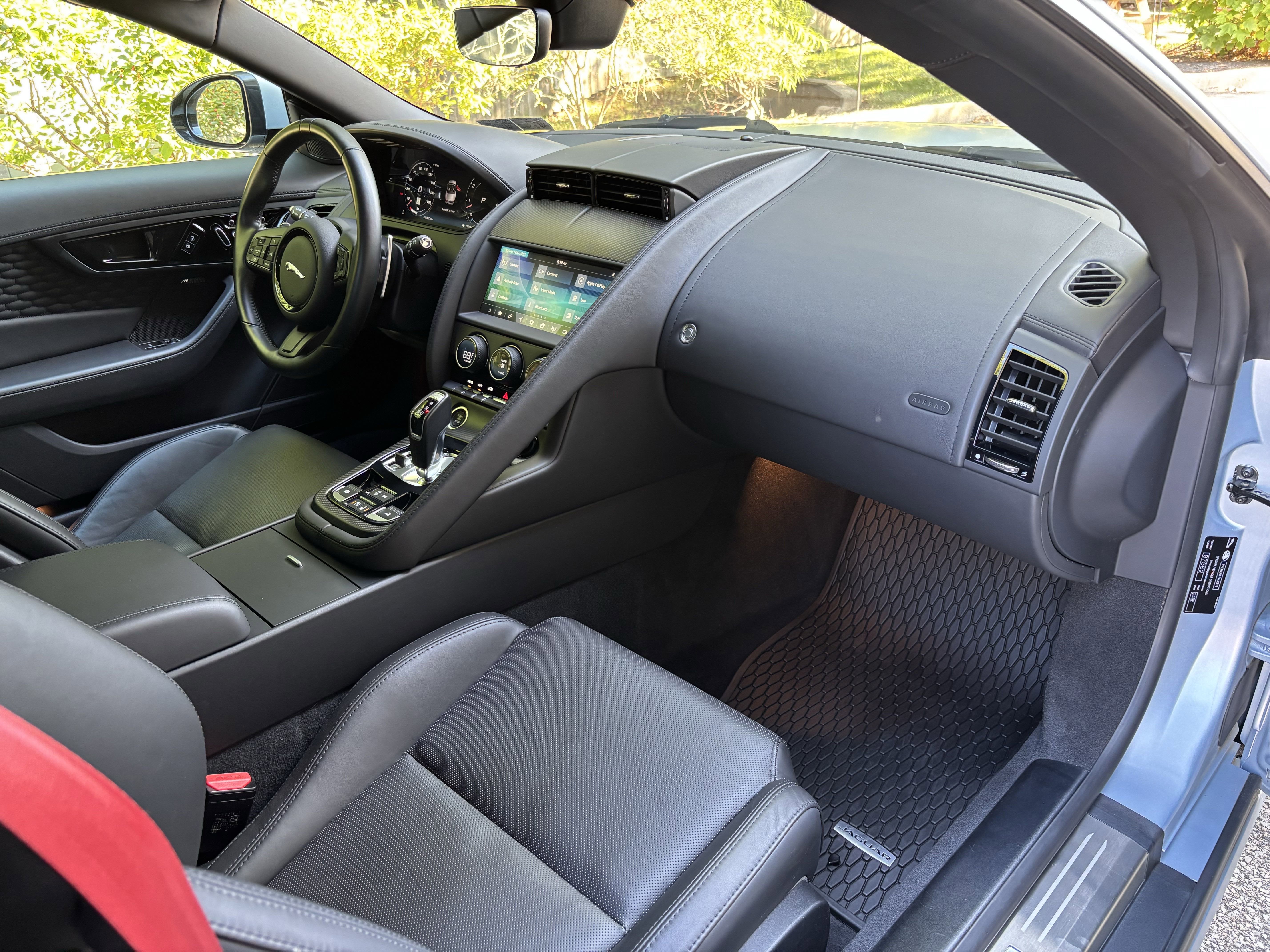 2021 Jaguar F-TYPE R-Dynamic