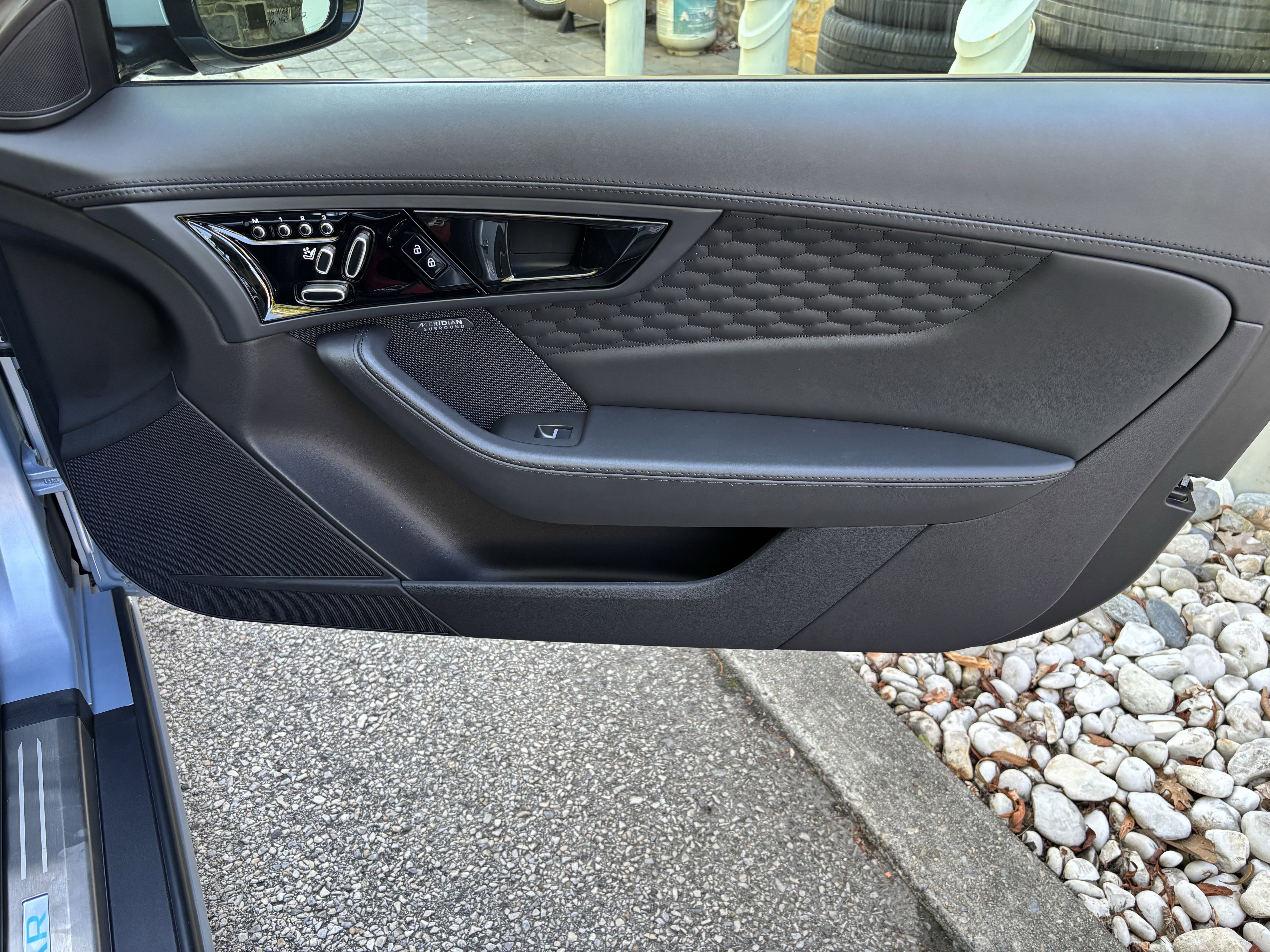 2021 Jaguar F-TYPE R-Dynamic