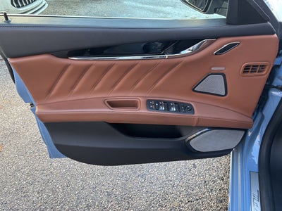 2022 Maserati Quattroporte Modena Q4