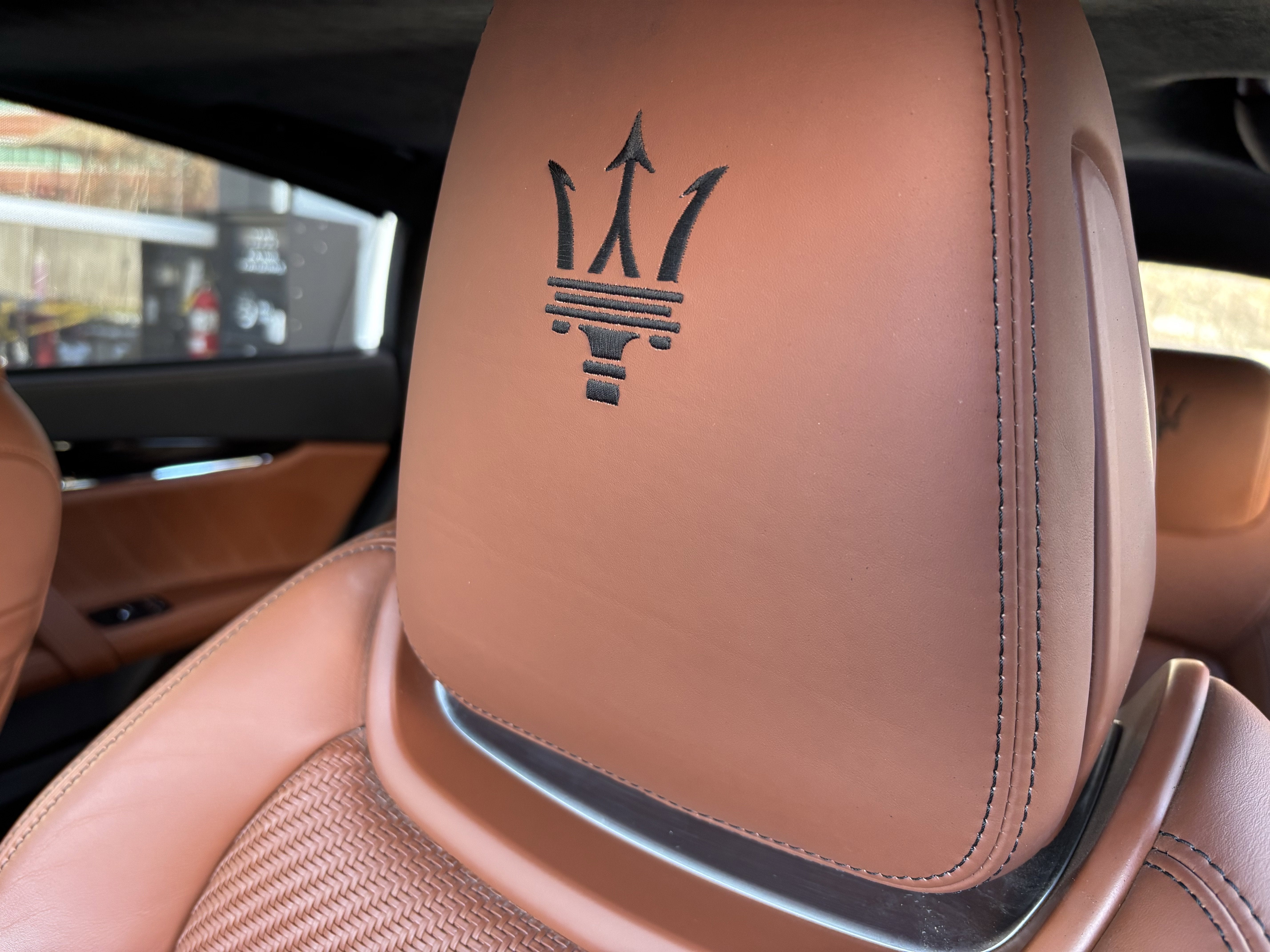 2022 Maserati Quattroporte Modena Q4