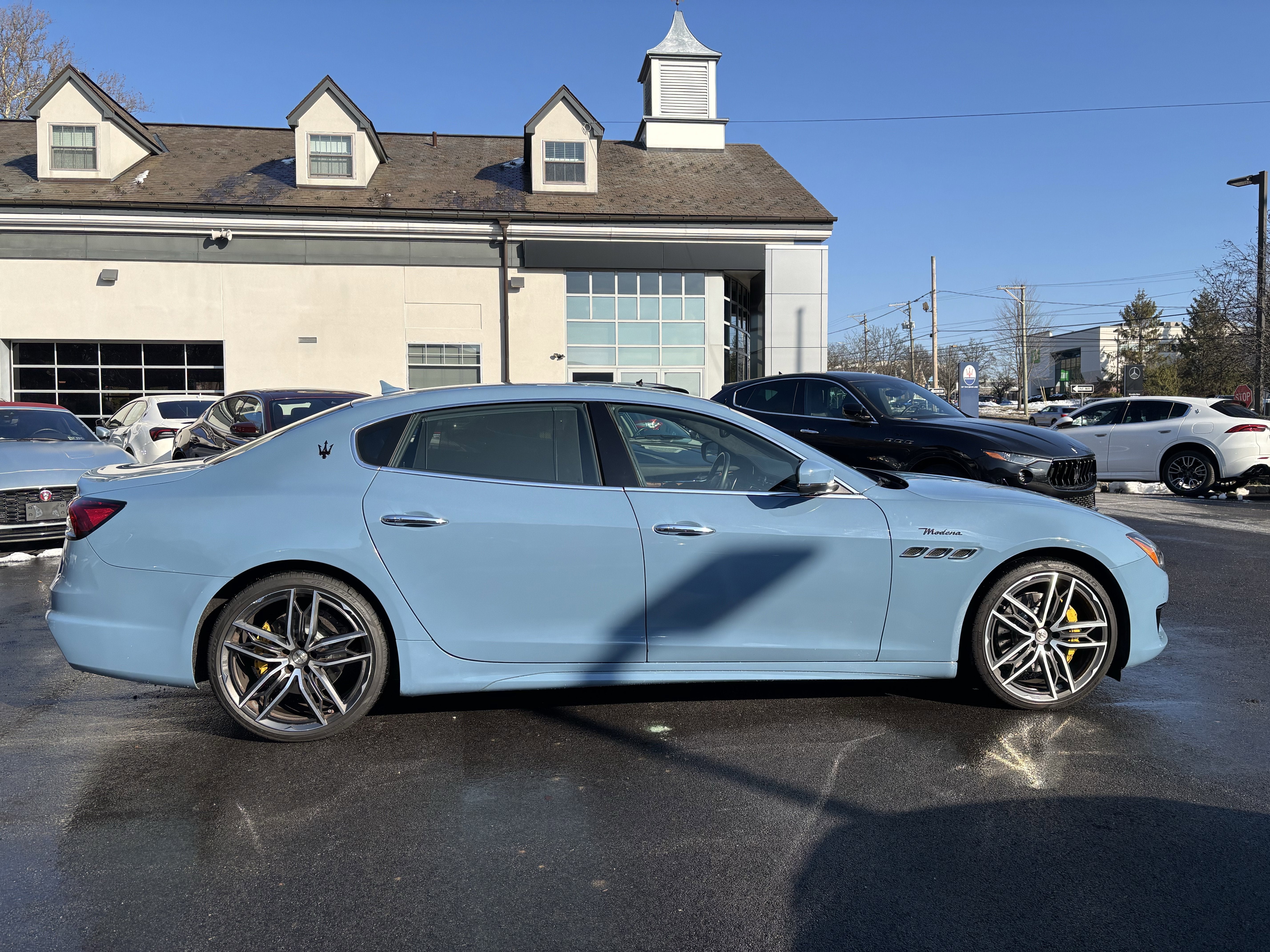 2022 Maserati Quattroporte Modena Q4