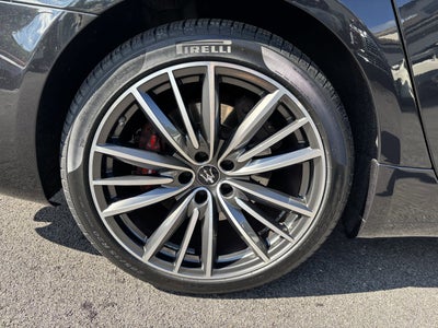 2022 Maserati Quattroporte Modena Q4