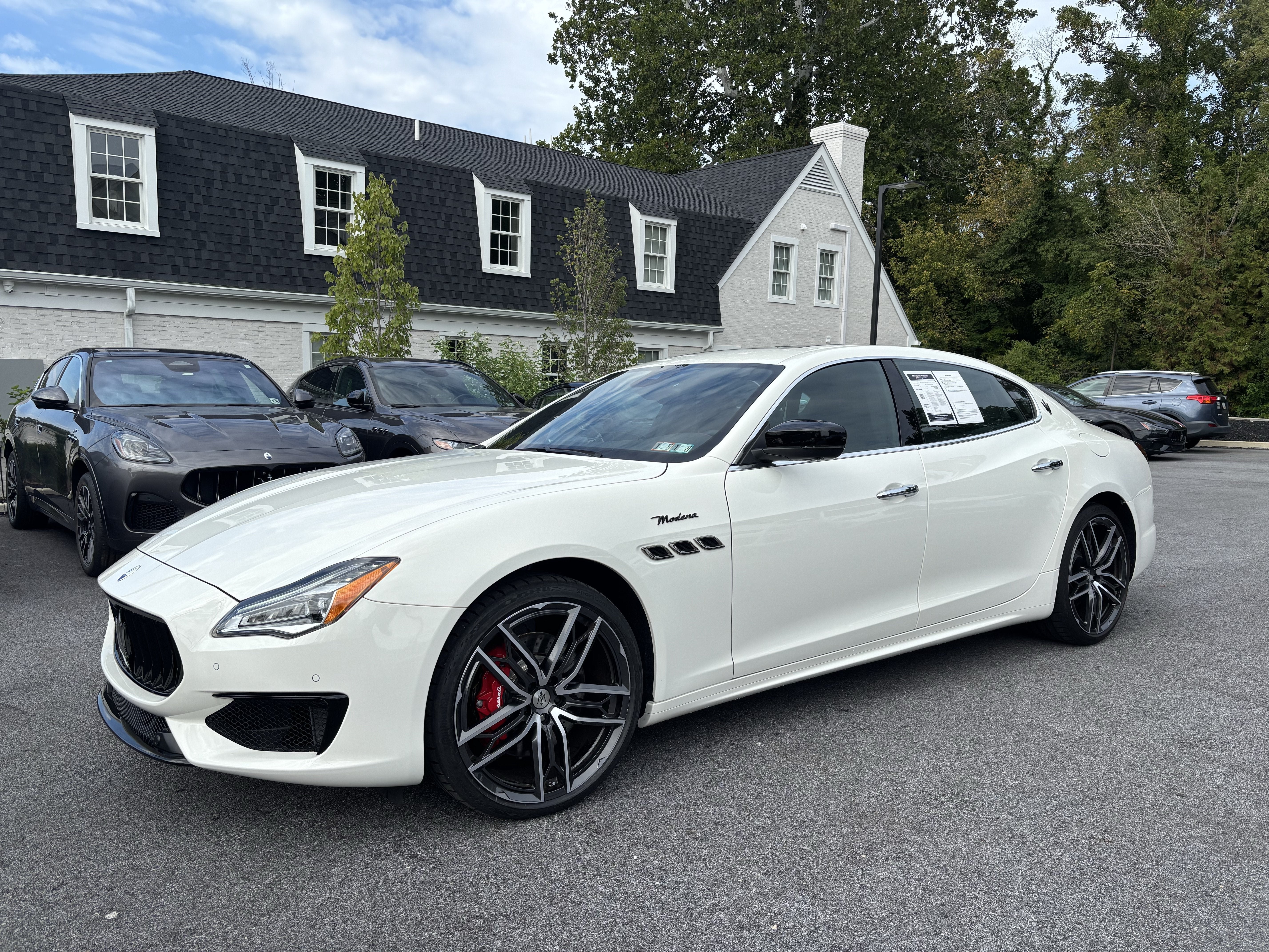 2024 Maserati Quattroporte Modena Ultima Q4