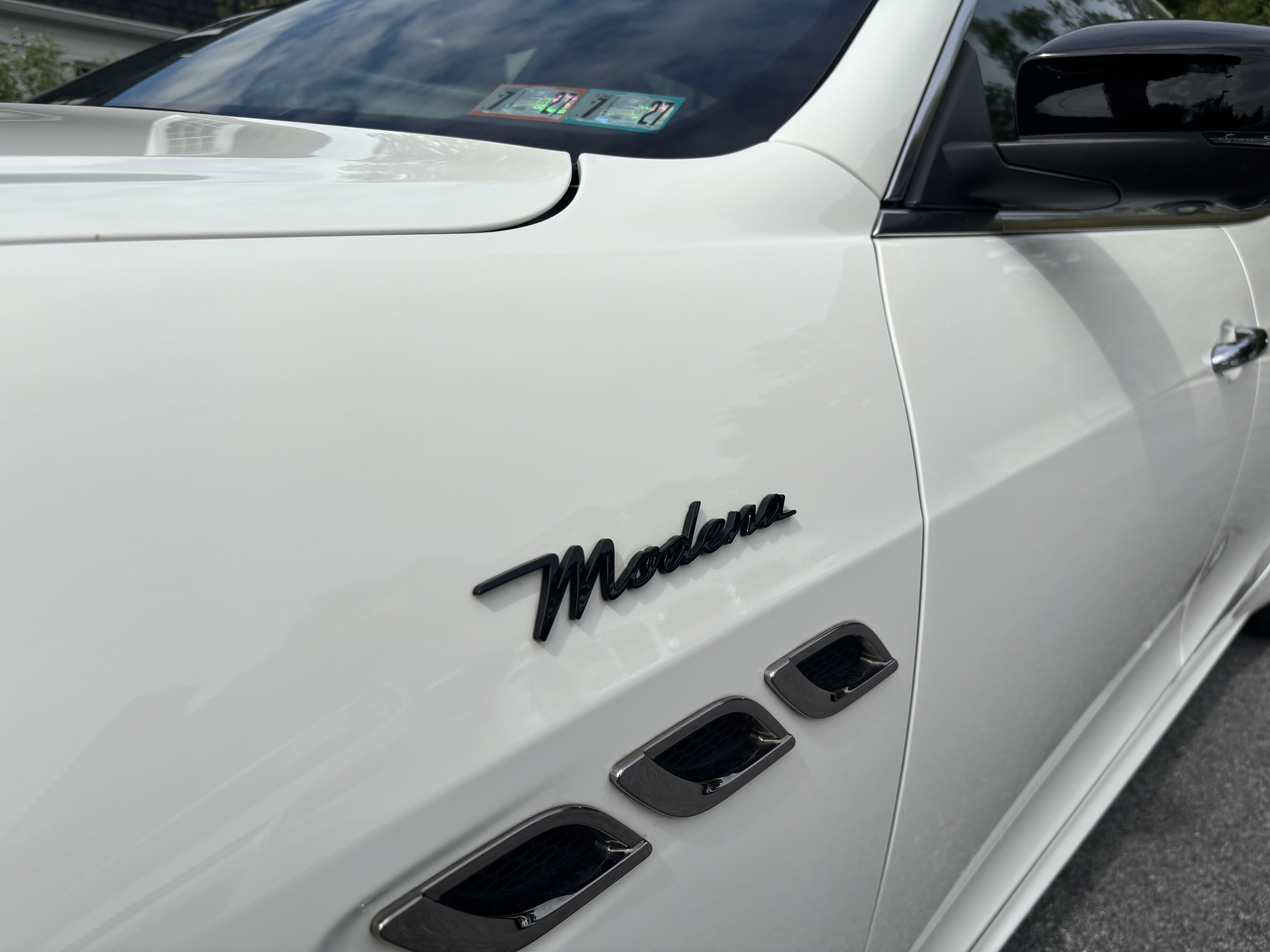 2024 Maserati Quattroporte Modena Ultima Q4