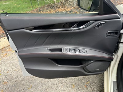 2024 Maserati Quattroporte Modena Ultima Q4