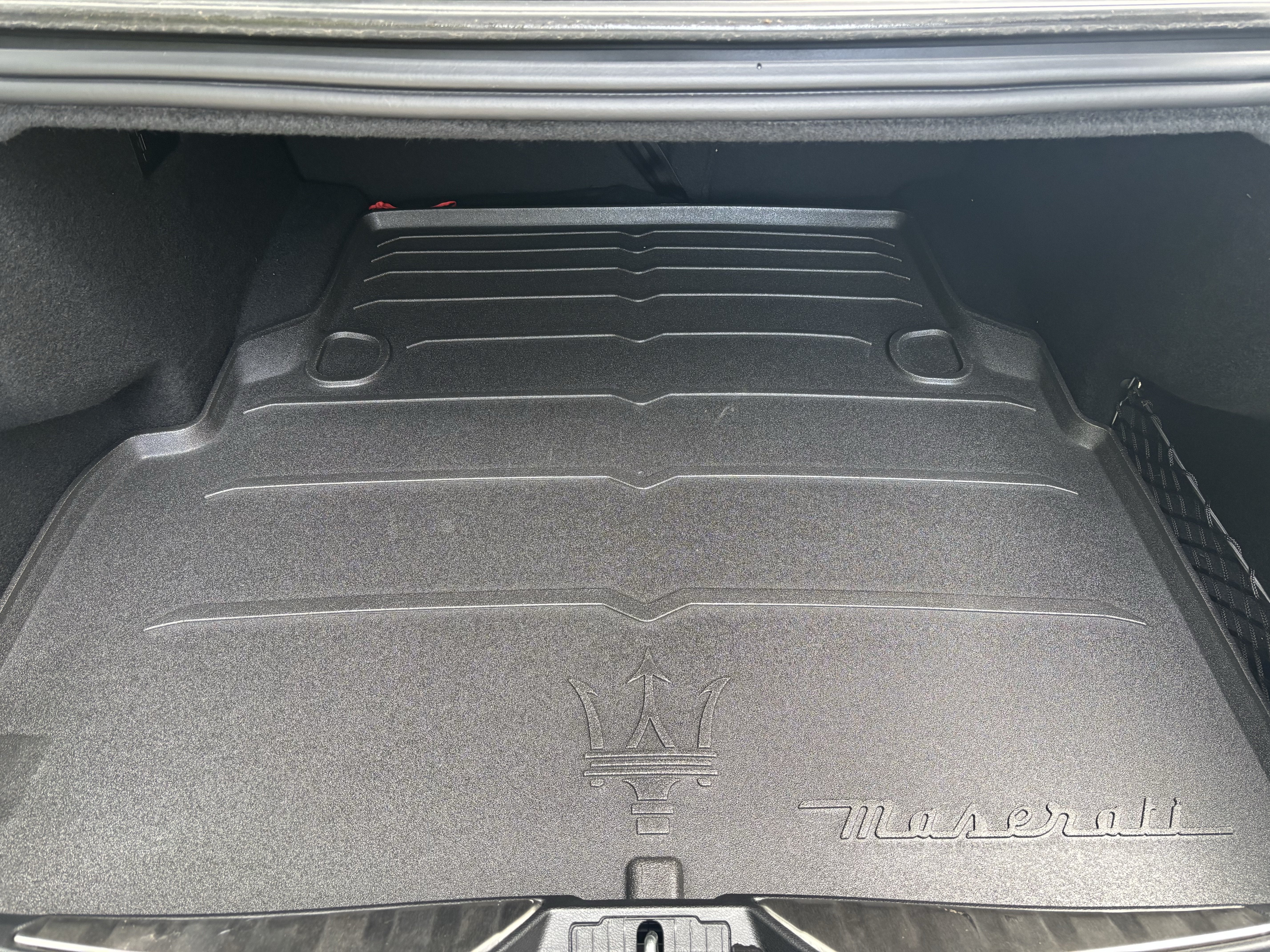 2024 Maserati Quattroporte Modena Ultima Q4