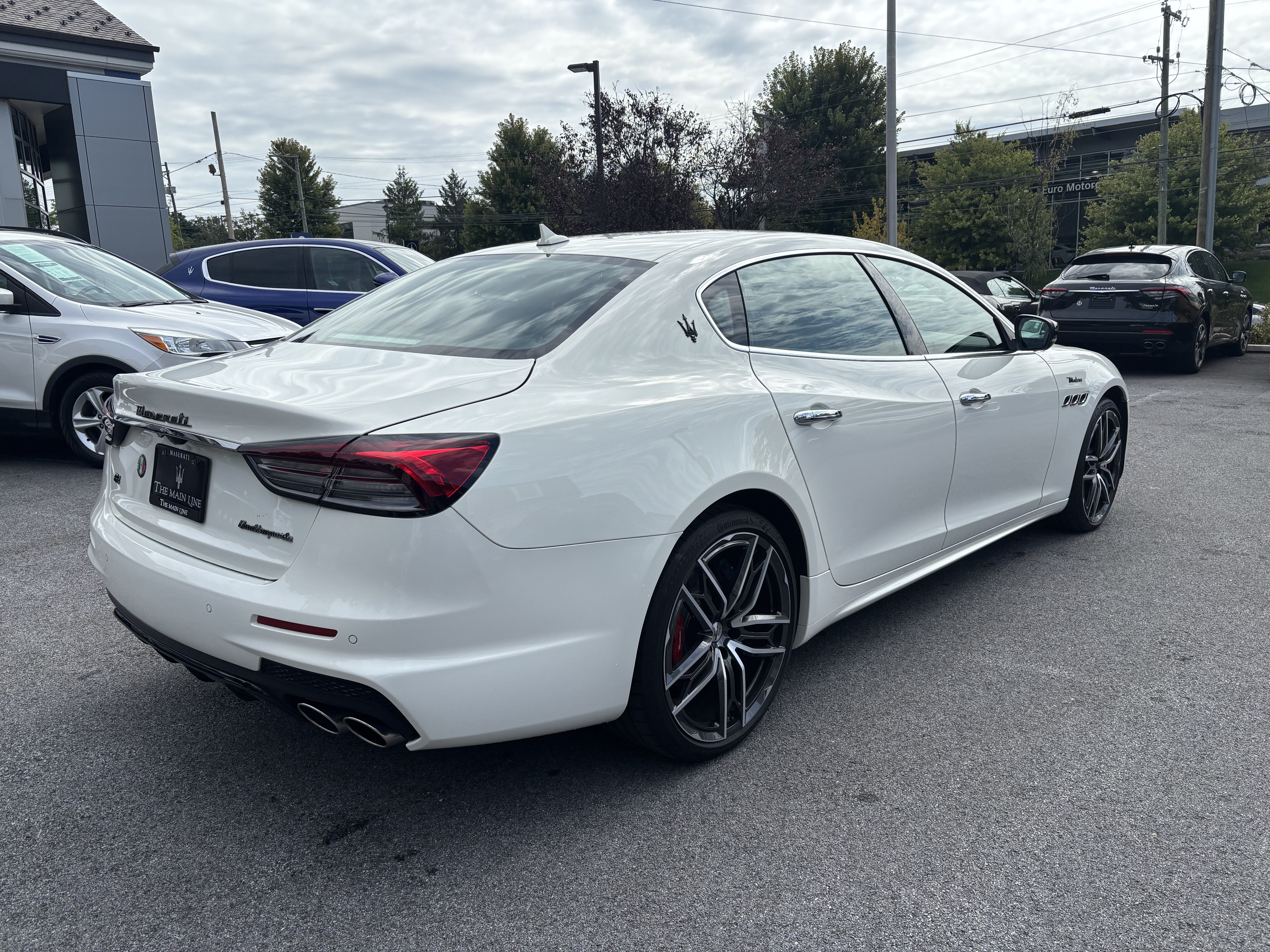 2024 Maserati Quattroporte Modena Ultima Q4