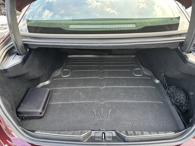 2022 Maserati Quattroporte Modena Q4