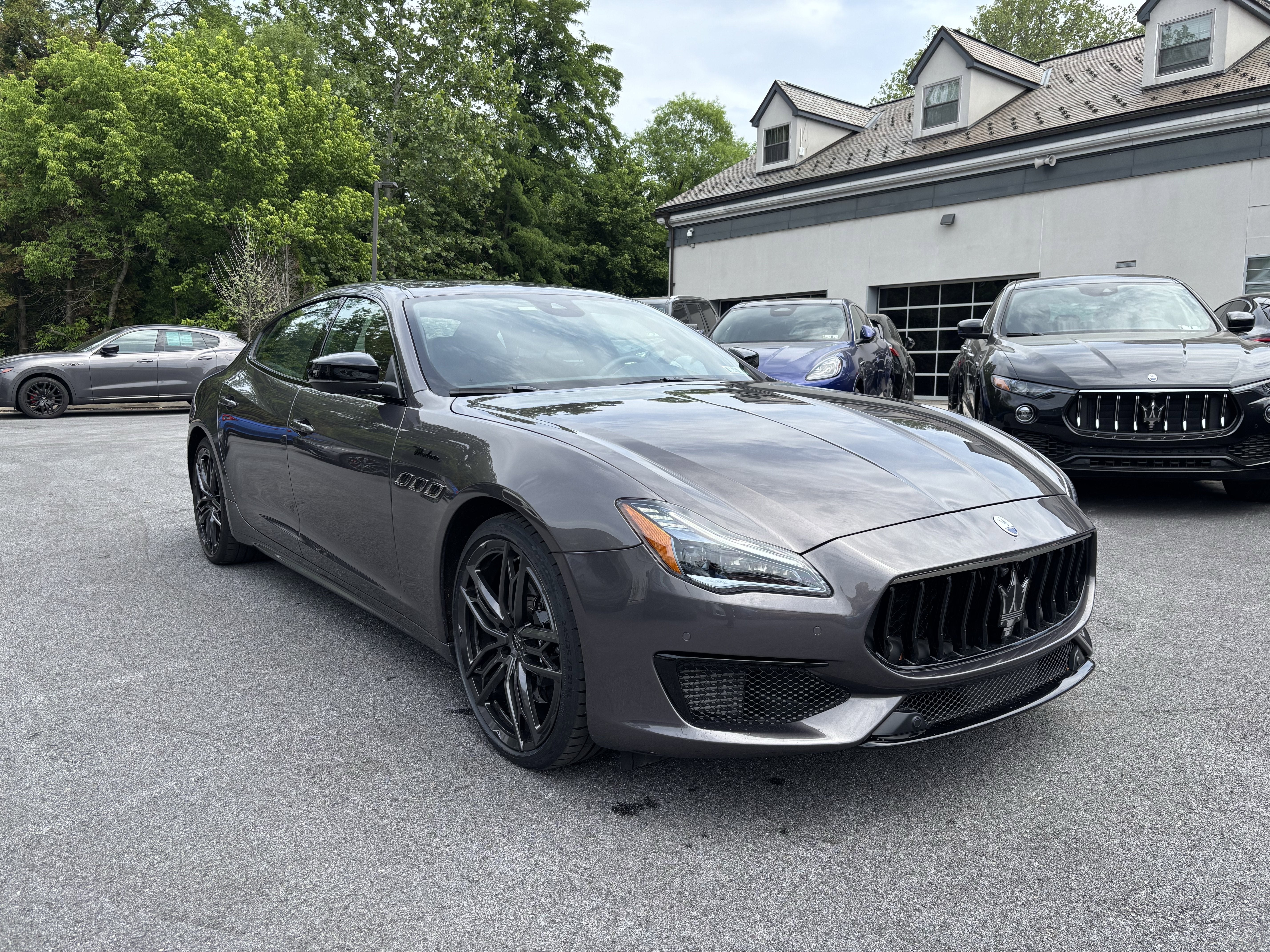 2022 Maserati Quattroporte Modena Q4