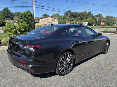 2021 Maserati Quattroporte Trofeo