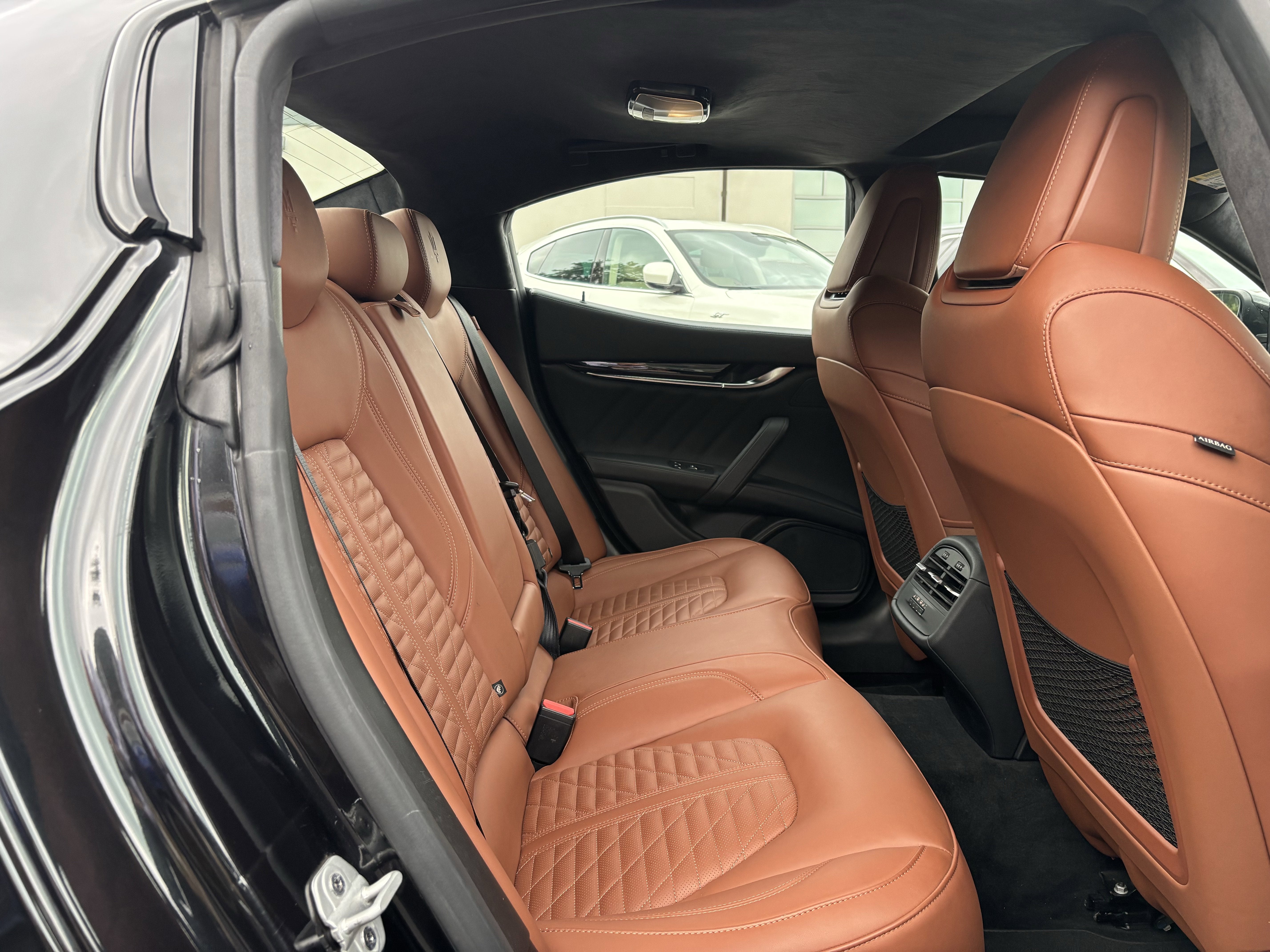 2022 Maserati Ghibli Modena Q4