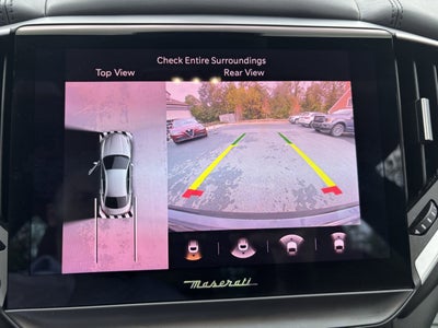 2022 Maserati Ghibli Modena Q4