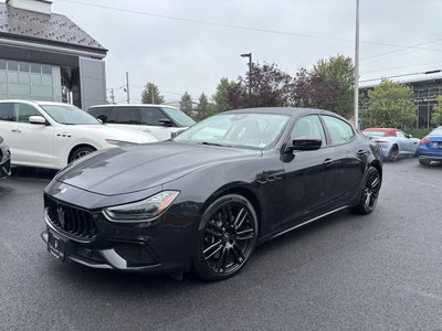 2022 Maserati Ghibli Modena Q4