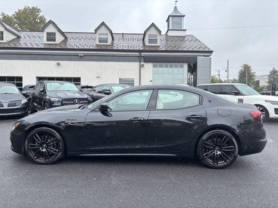 2022 Maserati Ghibli Modena Q4