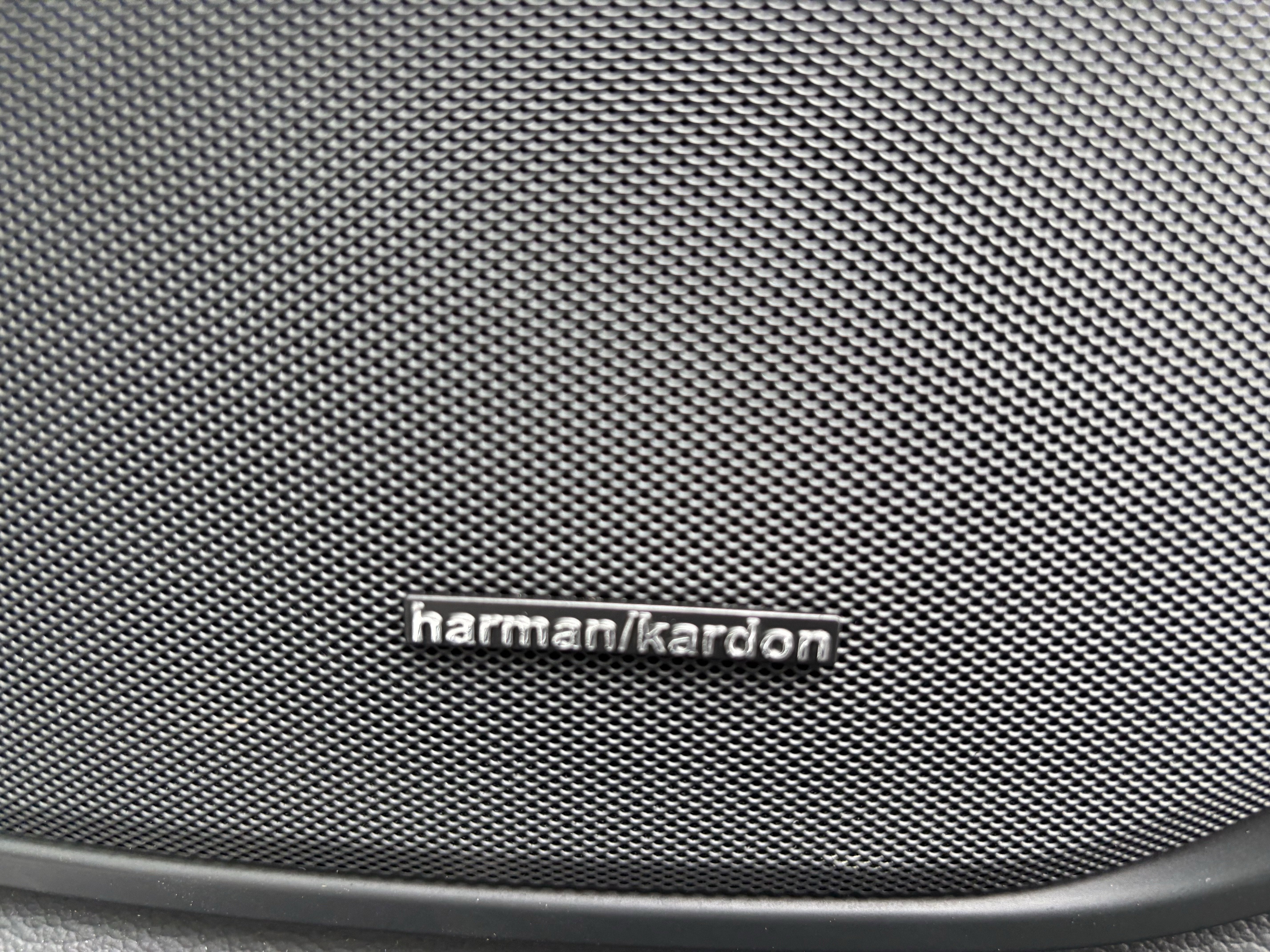 2022 Maserati Ghibli Modena Q4